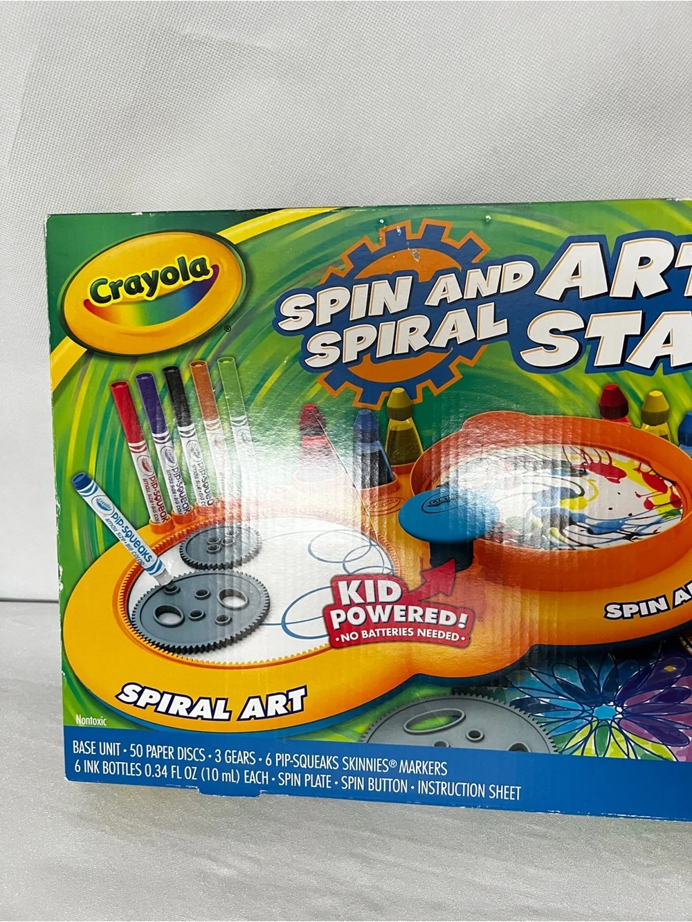 Crayola Spin & Spiral Art Station Deluxe, DIY Crafts, Toys for Boys & Girls 6+